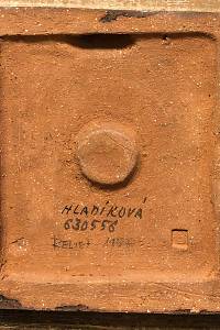 Hladíková, Lýdie – Reliéf